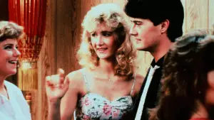 Backdrop to the movie "Blue Velvet" #626894