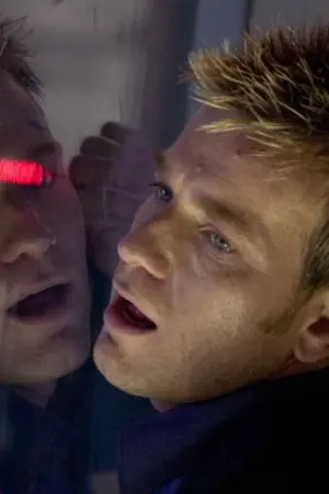 Poster to the movie "The Island" #272147