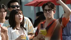 Backdrop to the movie "Happy Monday(s)" #701302