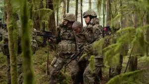 Backdrop to the movie "Valiant One" #613854