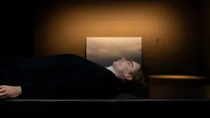 Backdrop to the movie "Scape" #464381