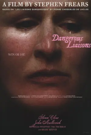 Poster to the movie "Dangerous Liaisons" #835042