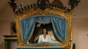 Backdrop to the movie "Parthenope" #599009