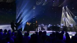 Backdrop to the movie "La fête de la chanson française - 20 ans d