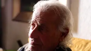 Backdrop to the movie "The Baghdadi Collector" #552557