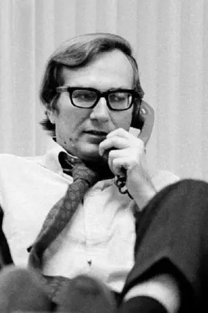 Poster to the movie "Cover-Up" #591638