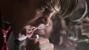 Backdrop to the movie "Elvis" #635685