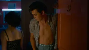 Backdrop to the movie "Elvis" #635687