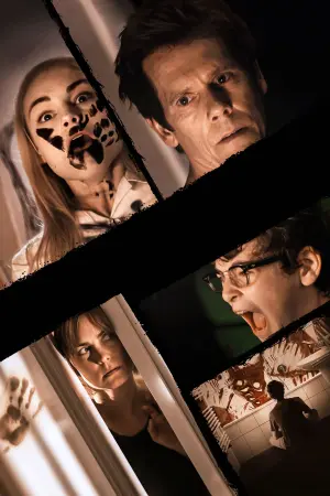 Poster to the movie "The Darkness" #359977