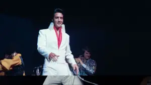 Backdrop to the movie "EPiC: Elvis Presley in Concert" #529504