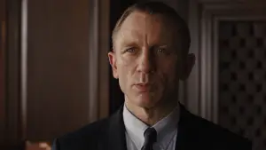 Backdrop to the movie "Skyfall" #771057