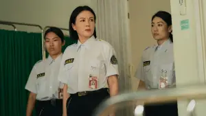 Backdrop to the movie "Sunshine Women