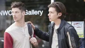 Backdrop to the movie "Krystal" #673360