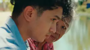 Backdrop to the movie "Grandma Nai Who Played Favorites" #734970