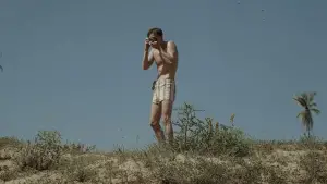 Backdrop to the movie "Queer" #584247