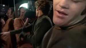 Backdrop to the movie "Head" #696659