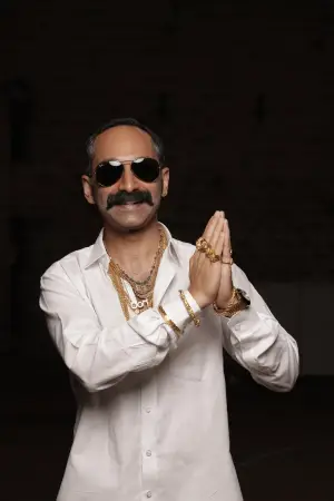 Poster to the movie "Aavesham" #782533