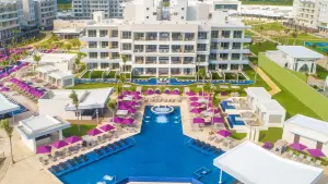 Backdrop to the movie "Roots" #480521