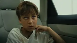 Backdrop to the movie "Young Hearts" #573824