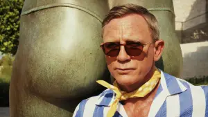 Backdrop to the movie "Glass Onion: A Knives Out Mystery" #592442