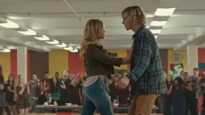 Backdrop to the movie "Status Update" #221389