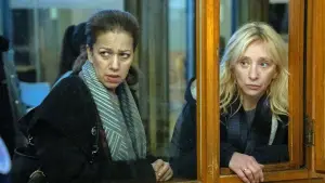 Backdrop to the movie "Elles deux" #806222