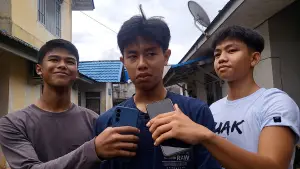 Backdrop to the movie "Hafiz & Friends: We Were Always Meant to Be Here" #545988