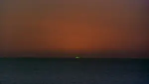 Backdrop to the movie "The Green Ray" #408040