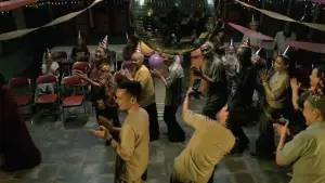 Backdrop to the movie "Agak Laen: Menyala Pantiku!" #531841