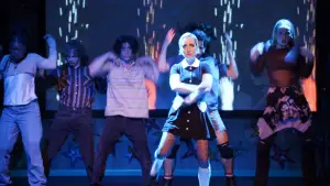 Backdrop to the movie "Pavements" #677530