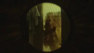 Backdrop to the movie "Mia" #586343