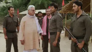 Backdrop to the movie "Rifle Ganj" #713927