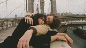 Backdrop to the movie "Parachute" #453316