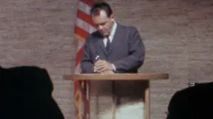 Backdrop to the movie "Nixon" #635538