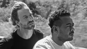 Backdrop to the movie "Good News" #715894