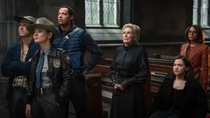 Backdrop to the movie "Wake Up Dead Man: A Knives Out Mystery" #522012