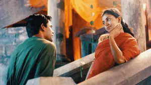 Backdrop to the movie "Between Arms" #561219