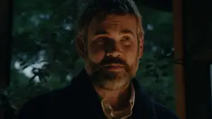 Backdrop to the movie "Keeper" #514543