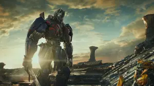 Backdrop to the movie "Transformers: The Last Knight" #609475