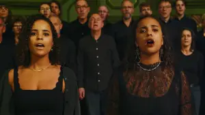 Backdrop to the movie "Melody" #773587