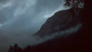 Backdrop to the movie "Ex Machina" #587563