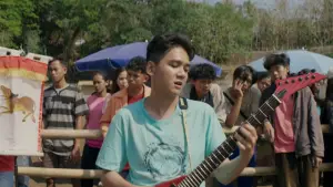 Backdrop to the movie "Levitating" #798016