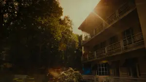 Backdrop to the movie "Three Colors: Blue" #729316