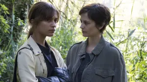 Backdrop to the movie "Euphoria" #399978