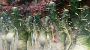 Backdrop to the movie "Junk World" #805540