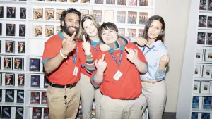 Backdrop to the movie "I Like Movies" #391387