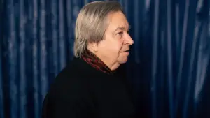 Backdrop to the movie "Eclosió. Escenes del debut operístic de Ros-Marbà" #778310