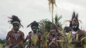 Backdrop to the movie "Sukundimi Walks Before Me" #777516