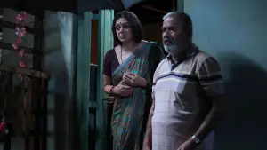 Backdrop to the movie "Thudarum" #719803