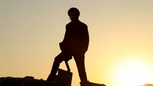 Backdrop to the movie "Jailer" #379447